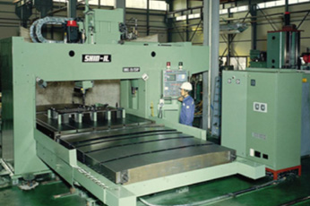 Vertical Drill Master Machine