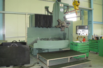 CNC Turning Machine